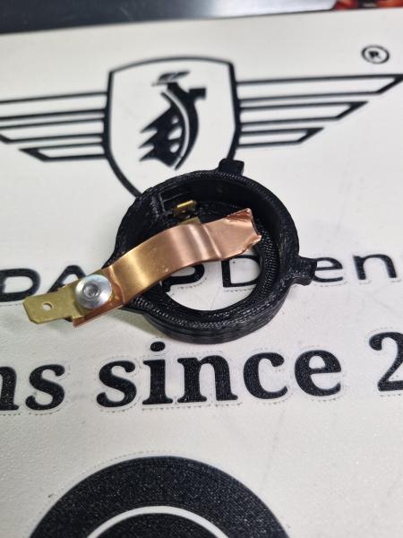 Zündapp Lampenfassung für 130mm Scheinwerfer mit der P26S Birne